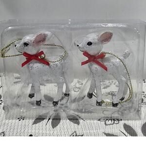 Wondershop Flocked Deer Ornament Set (2 Count) – White w/ Red Bows